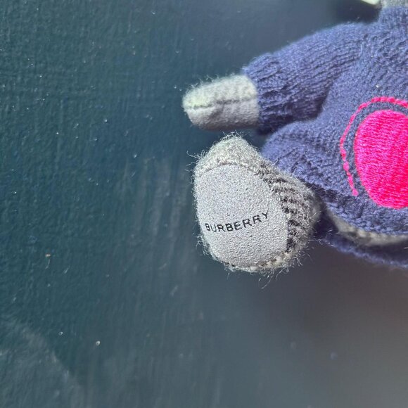 Burberry Keychain Thomas Bear With heart sweater Birthday Day Gift Idea - Picture 8 of 12